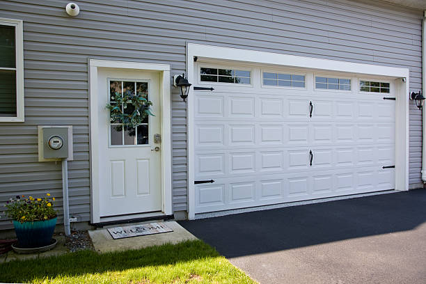24/7 Emergency Garage Door Panel Replacement experts in Princeton, WI